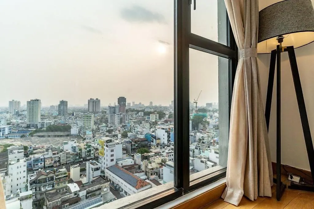 3Bed Resortstyle In Central D1/Pool/Gym/Cigar Room Ho Chi Minh City Vietnam