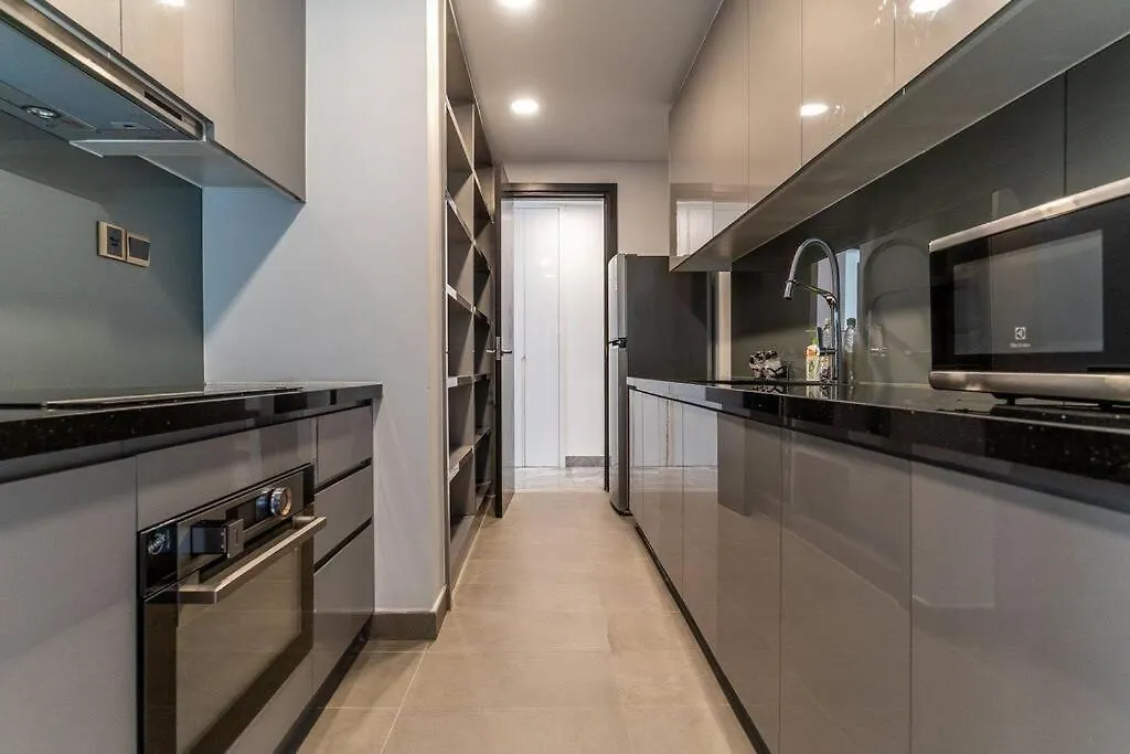 3Bed Resortstyle In Central D1/Pool/Gym/Cigar Room Ho Chi Minh City